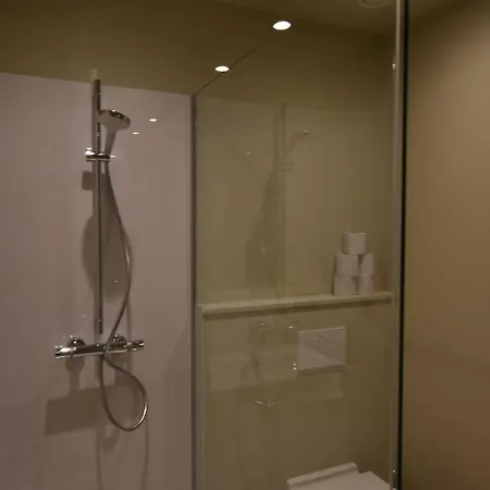 아파트 Luxurious In With Jacuzzi *