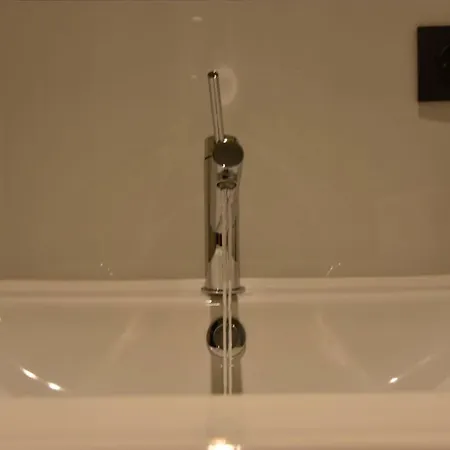 Luxurious In With Jacuzzi * 니우포르트